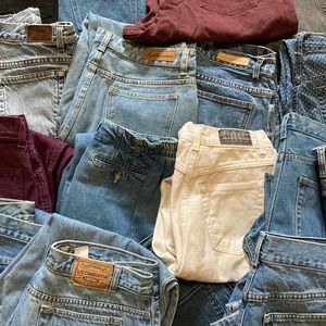 Vintage high waisted jeans BUNDLES Wholesale Box 20 pairs various sizes Re sell